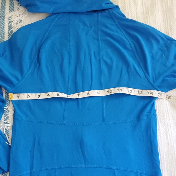 Lucy Blue - Picture 9 of 10